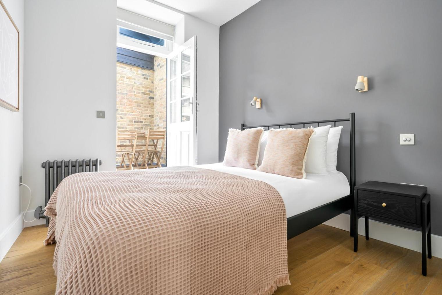 Blueground Waterloo New Build Terrace Lon-122 Apartment London